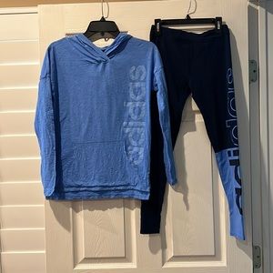 - Girls Adidas Outfit Size Large (14)